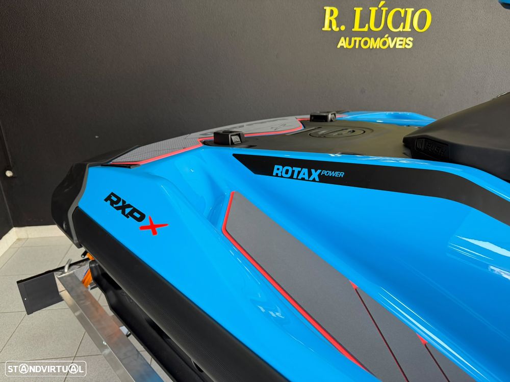 Sea-Doo RXP- X 325 - 22