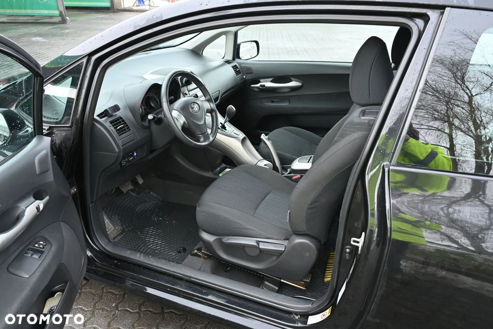 Toyota Auris 1.6 VVT-i Multimode Luna - 11