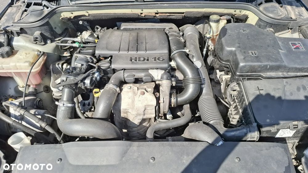 Peugeot 407 1.6 HDi Premium - 14