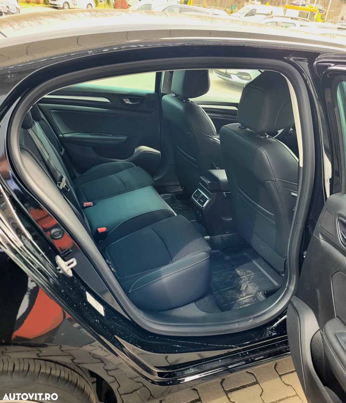 Renault Megane BLUE dCi 115 EDC Techno - 8