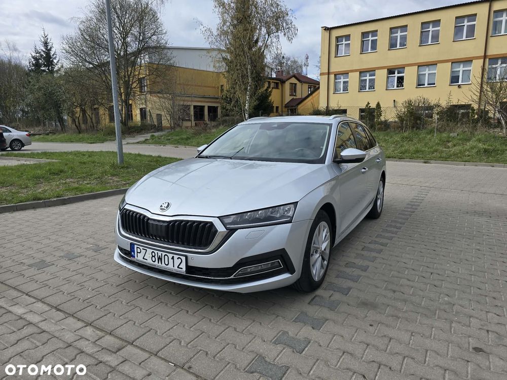 Skoda Octavia 2.0 TDI Style DSG - 2
