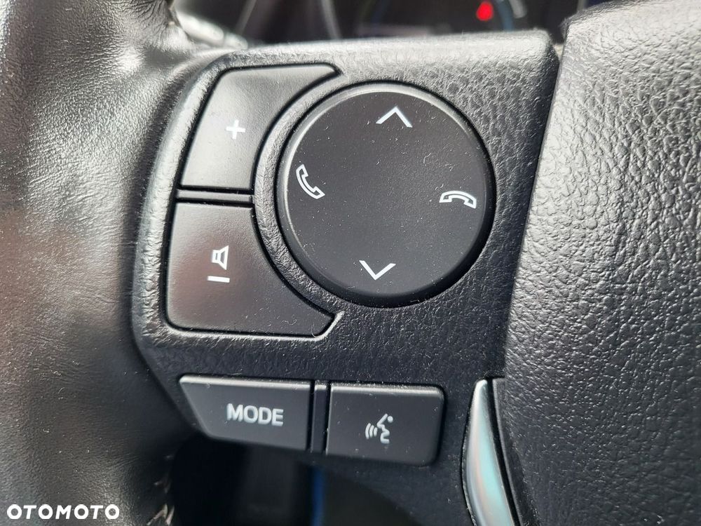 Toyota Auris - 27
