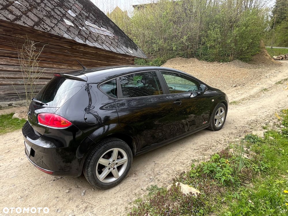Seat Leon 1.6 TDI Ecomotive Reference - 4