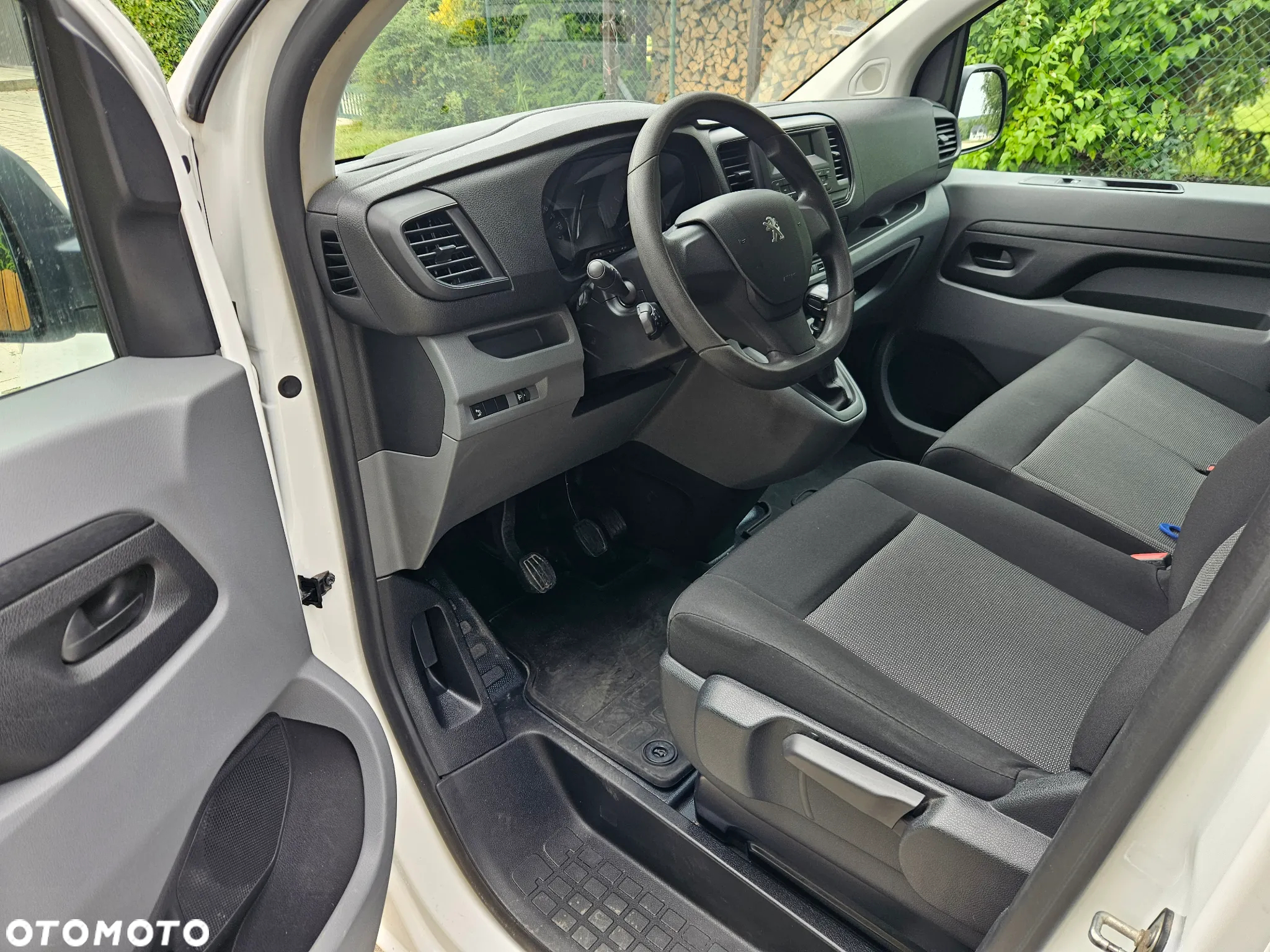 Peugeot EXPERT - 19