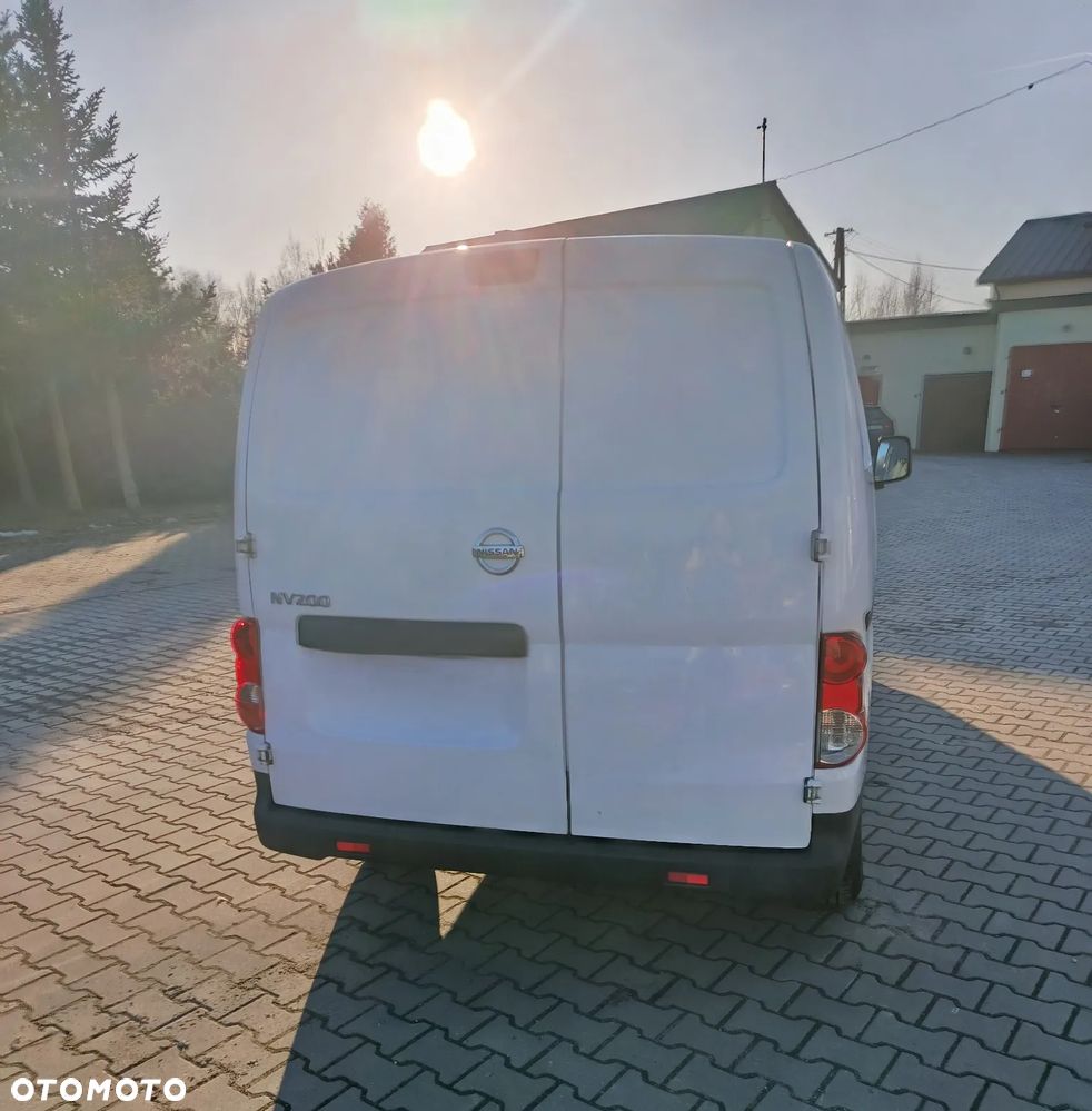 Nissan NV200 Combi - 7