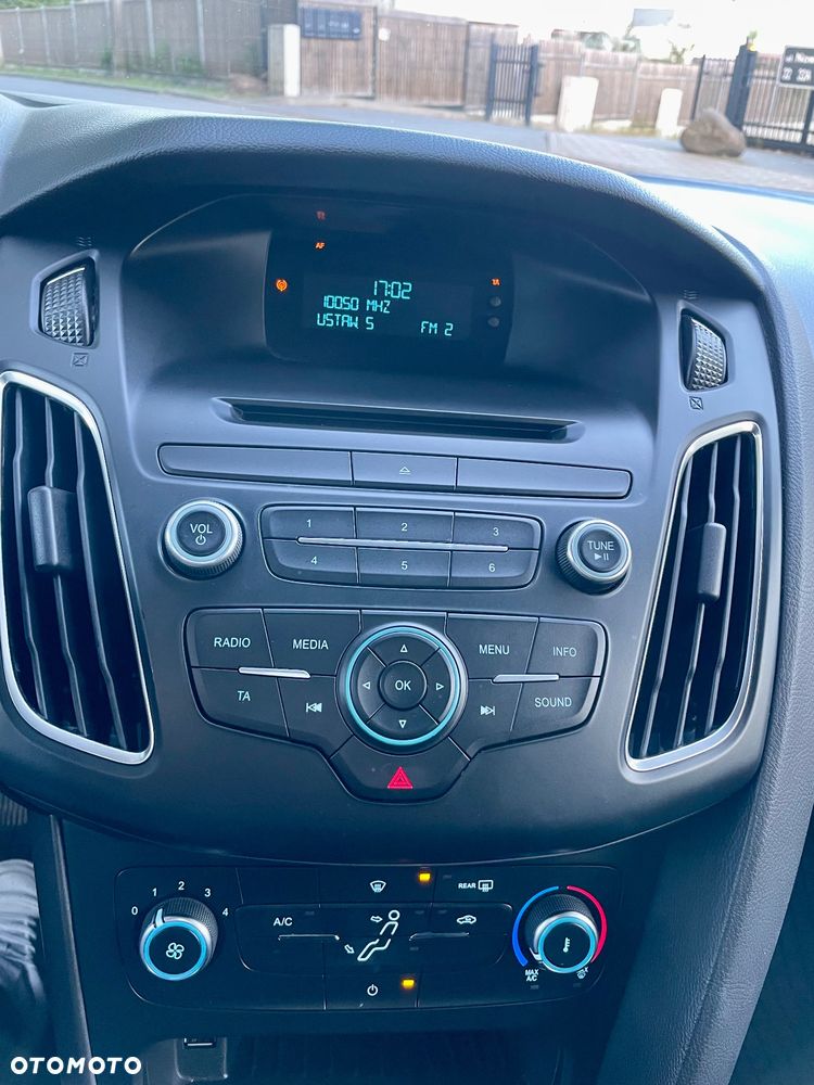 Ford Focus - 12