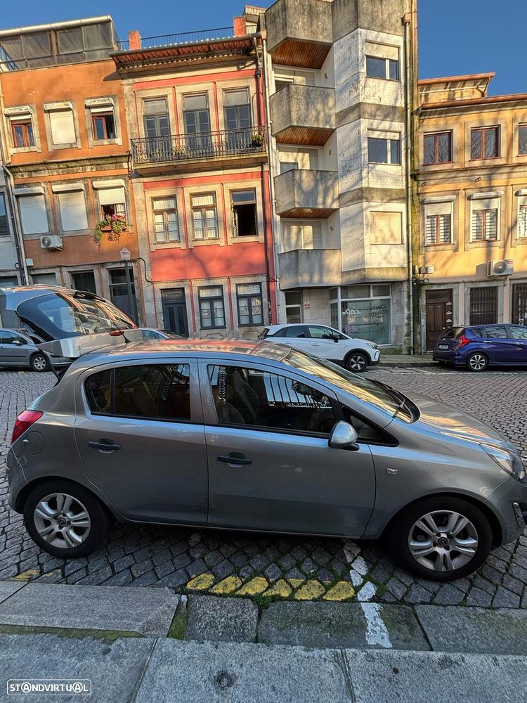 Opel Corsa 1.2 Enjoy S/S - 36