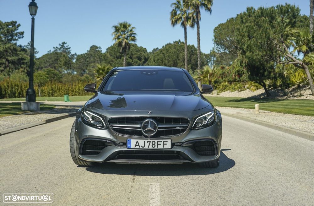 Mercedes-Benz E 63 AMG S 4-Matic+ - 4