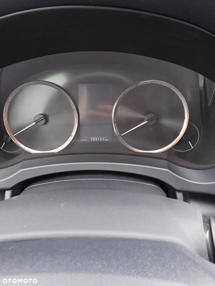 Lexus IS 200t / 300 Elegance - 11