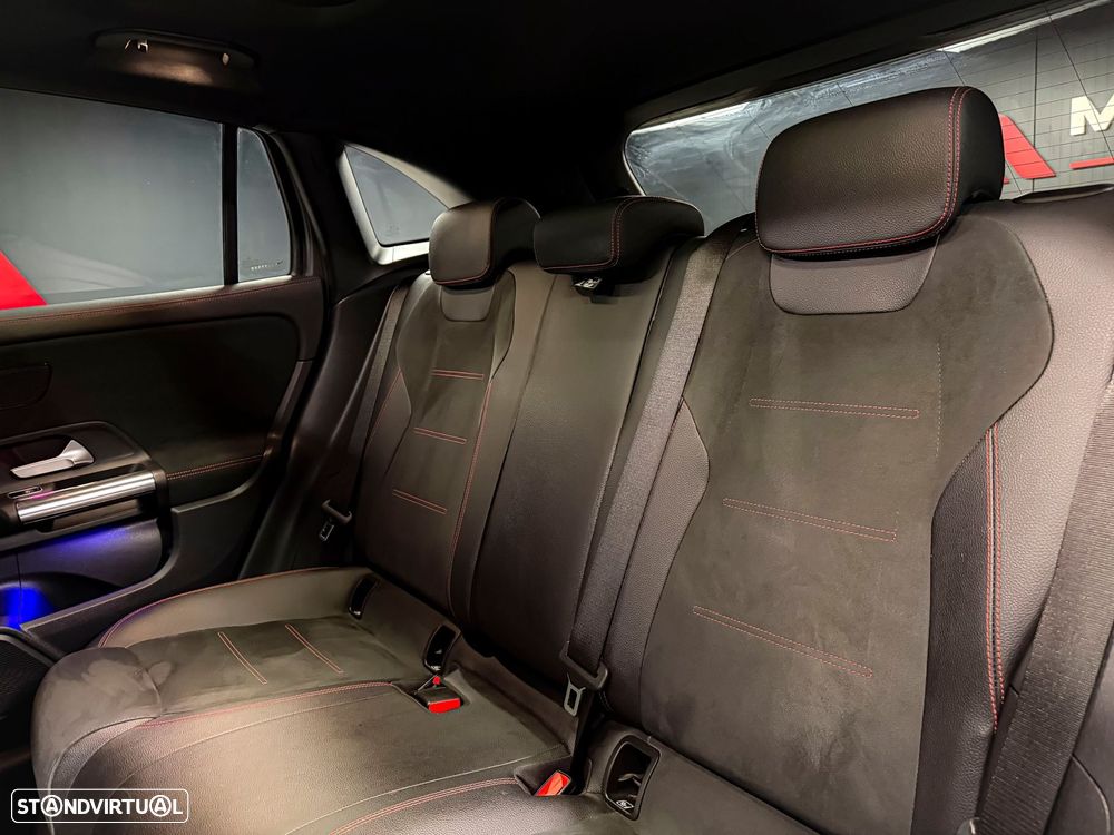 Mercedes-Benz GLA 250 - 11