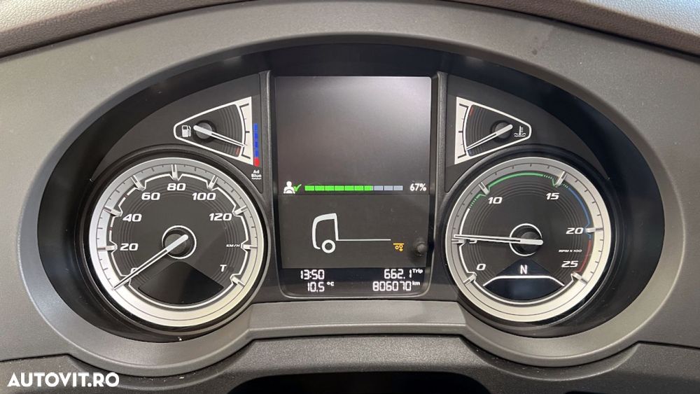 DAF XF 480 FAR 6x2 BDF Space Cab - 9