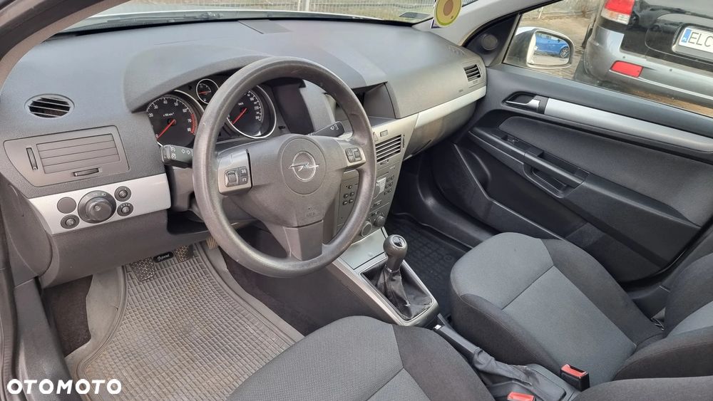 Opel Astra - 12