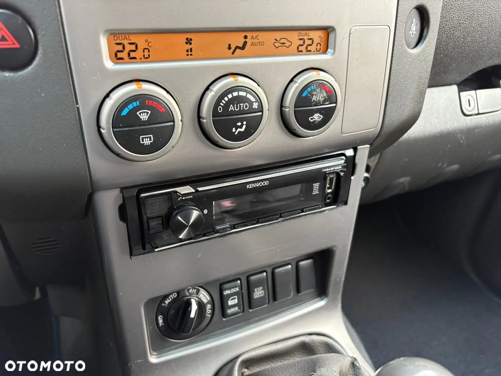 Nissan Pathfinder 2.5 DCi Comfort - 23