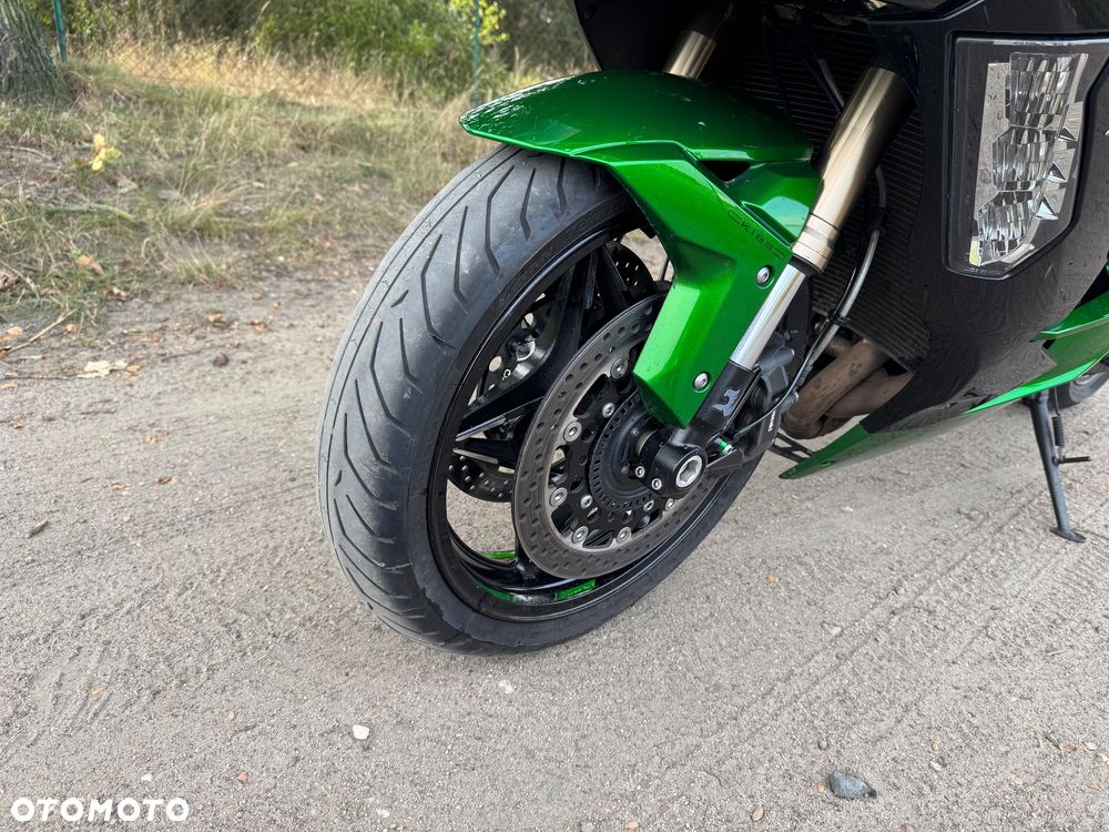 Kawasaki Ninja H2 SX - 17