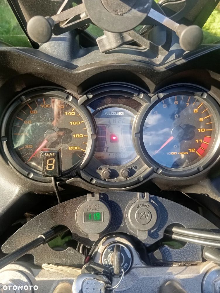 Suzuki DL - 11