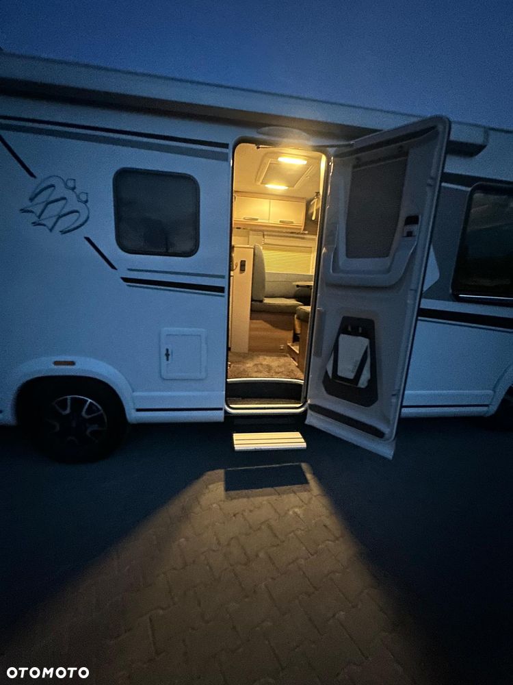 KNAUS Live i 700 - 8