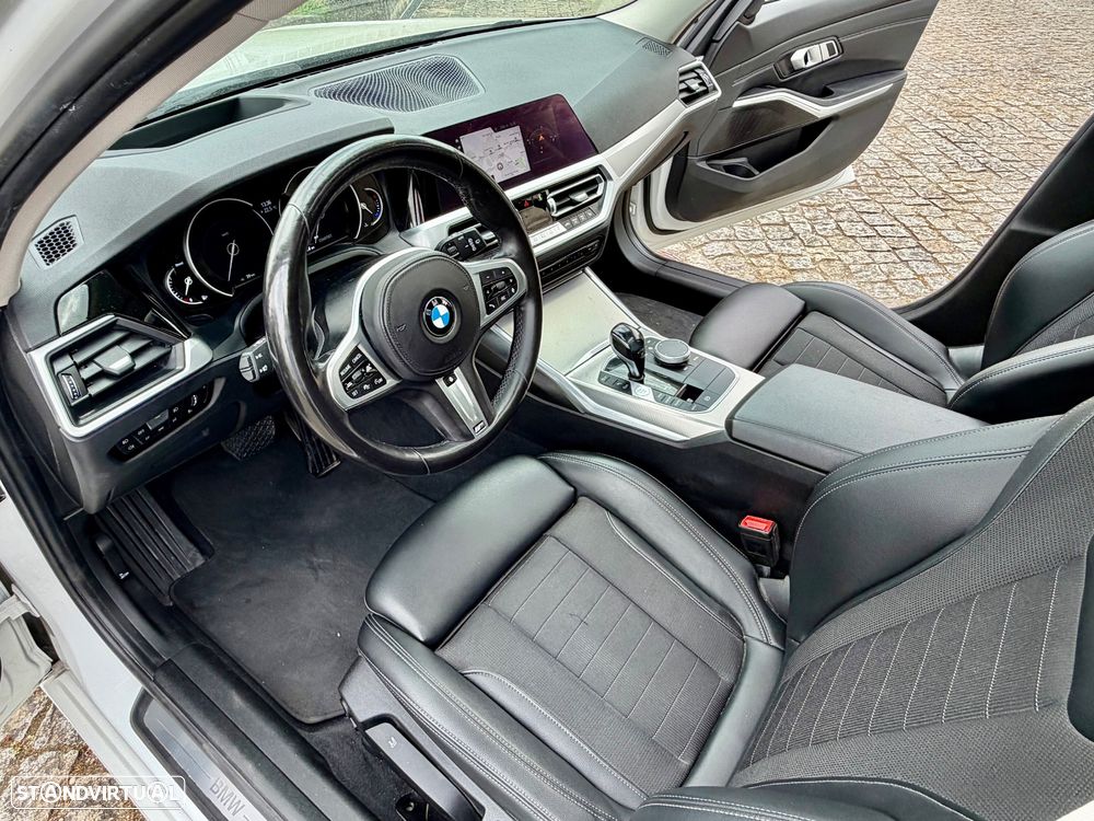 BMW 320 d Pack M Auto - 8