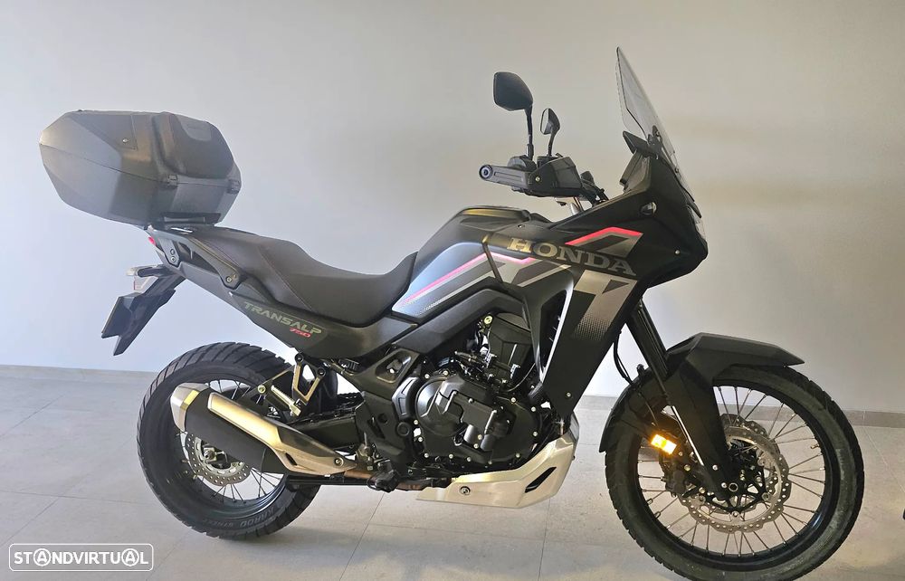 Honda Transalp XL 750 Transalp E-Clutch 2026 - 3