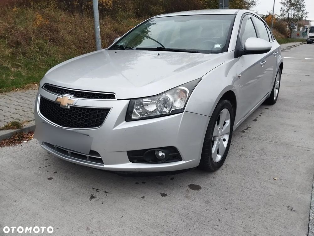 Chevrolet Cruze 1.6 LT+ - 2