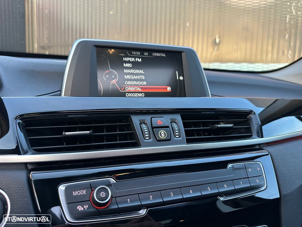 BMW X1 16 d sDrive Line Sport - 14