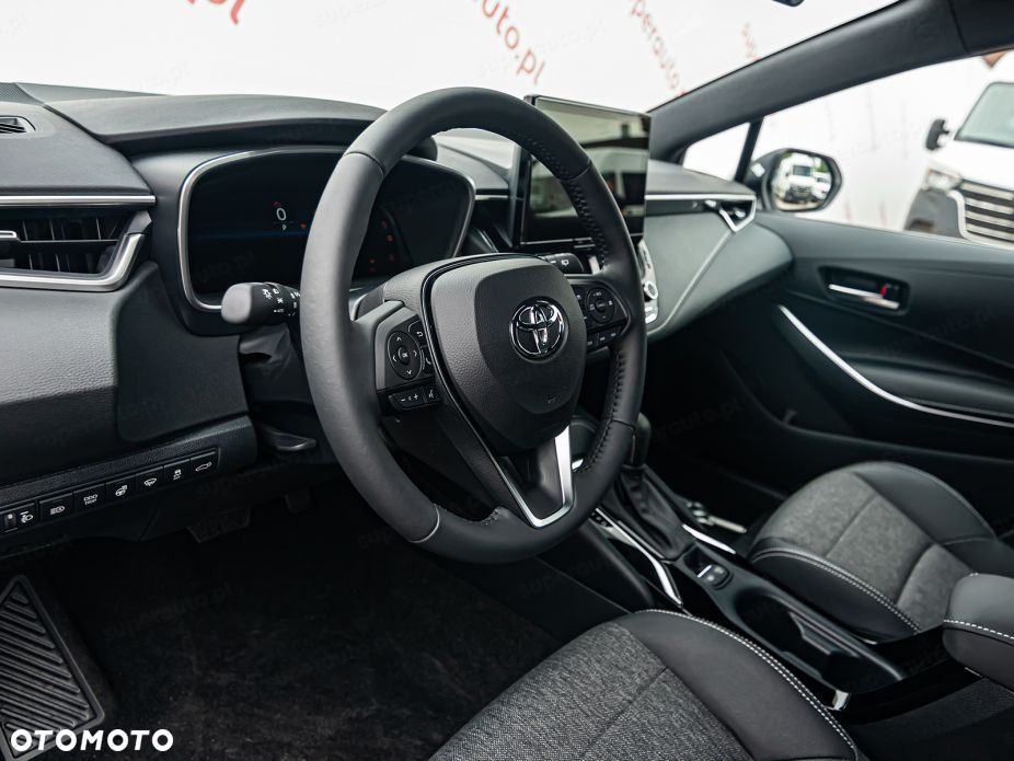 Toyota Corolla - 14