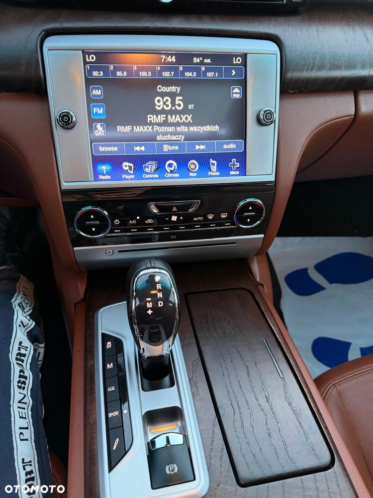 Maserati Quattroporte - 34