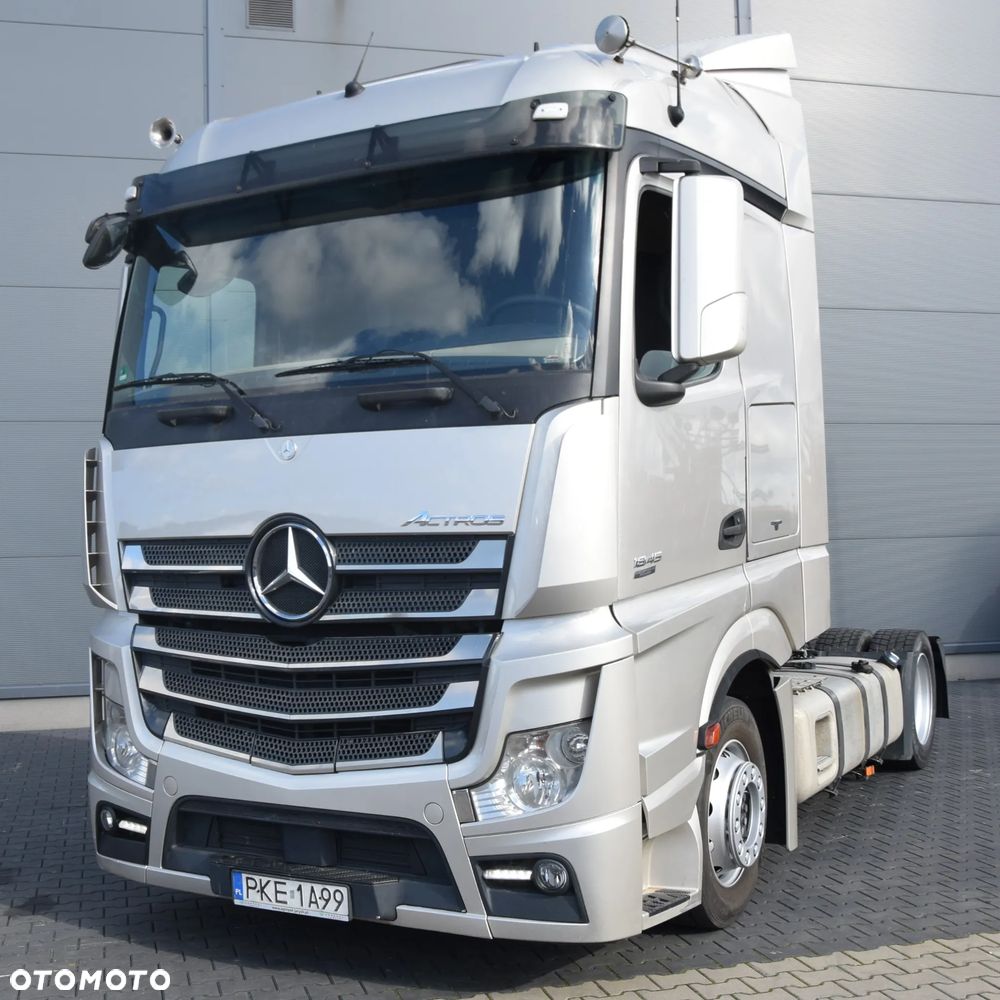 Mercedes-Benz Actros - 5