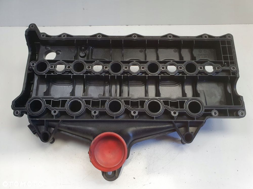 Volvo XC60 I 2.4 D5 POKRYWA ZAWORÓW kolektor 31430316 - 3