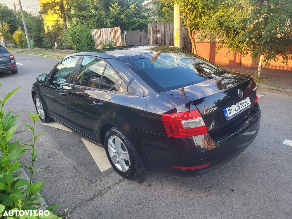 Skoda Octavia 1.6 TDI Ambition - 3