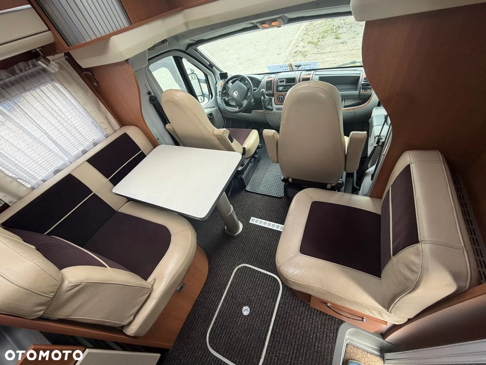 Fiat PILOTE P732 - 12