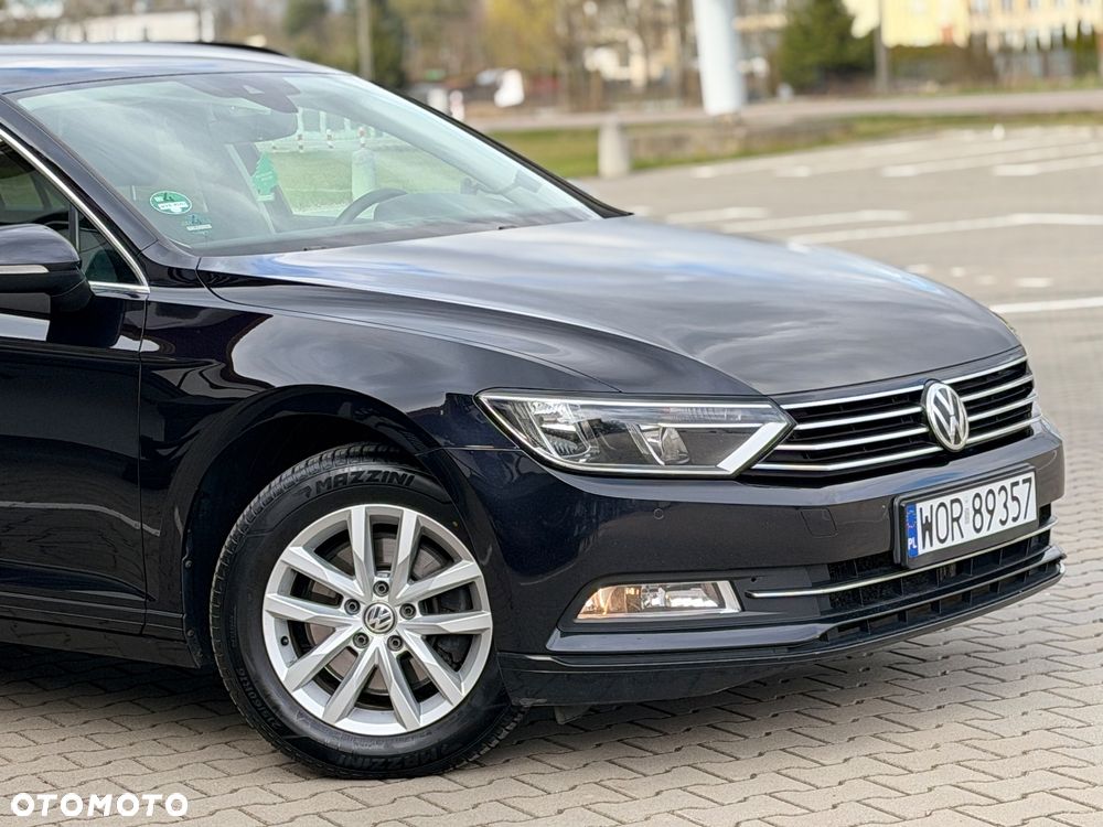 Volkswagen Passat 2.0 TDI SCR DSG Business - 13