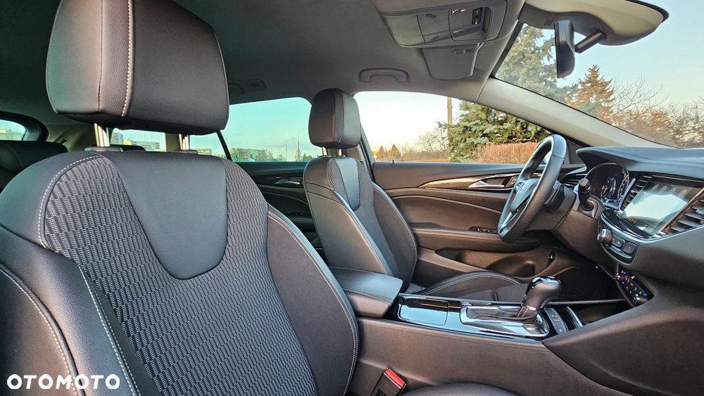 Opel Insignia 2.0 Automatik Business Innovation - 34