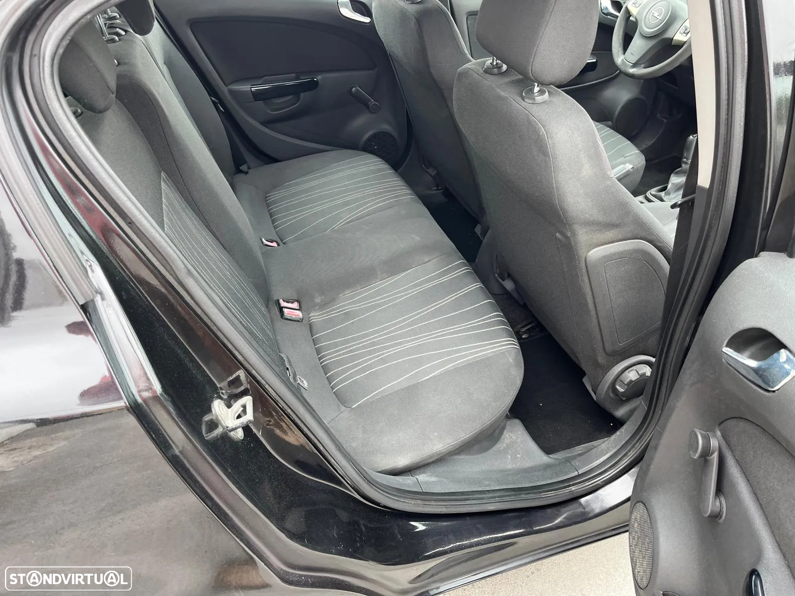 Opel Corsa 1.3 CDTi Enjoy - 7