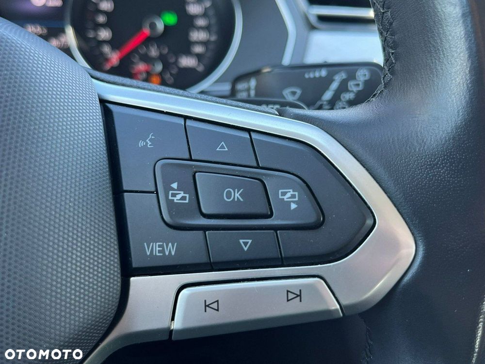 Volkswagen Passat 2.0 TSI Business DSG - 32