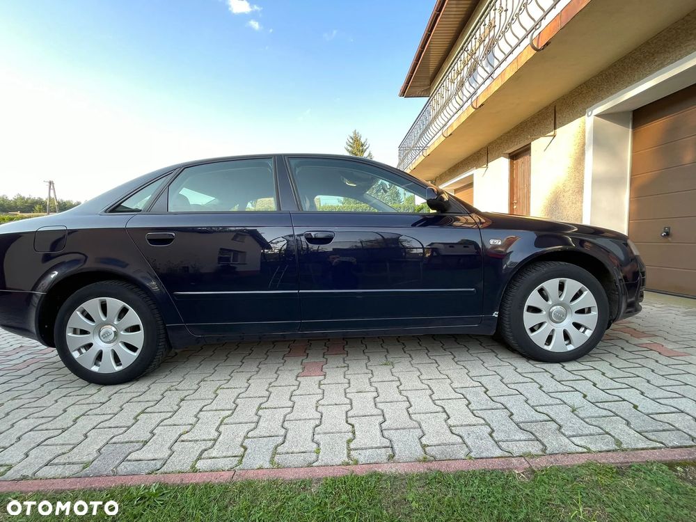Audi A4 Limousine 2.0 TDI - 4