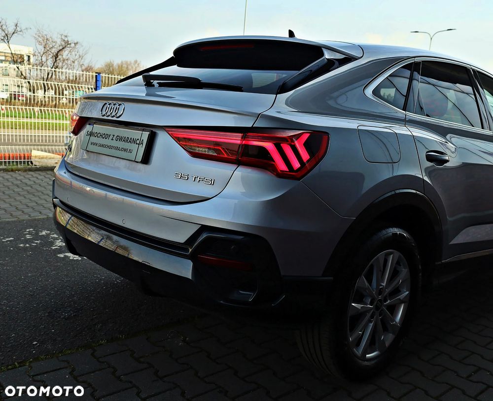 Audi Q3 Sportback - 13