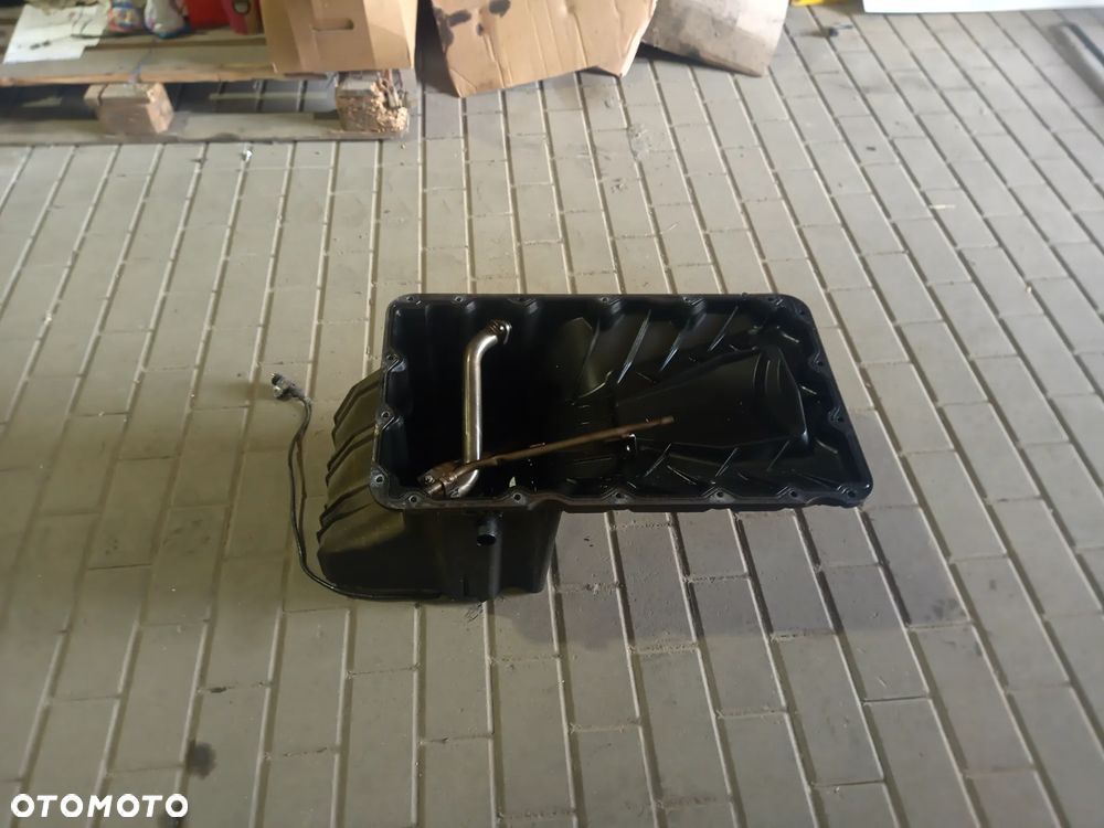 MISKA OLEJOWA MERCEDES ATEGO 4.2 - 2