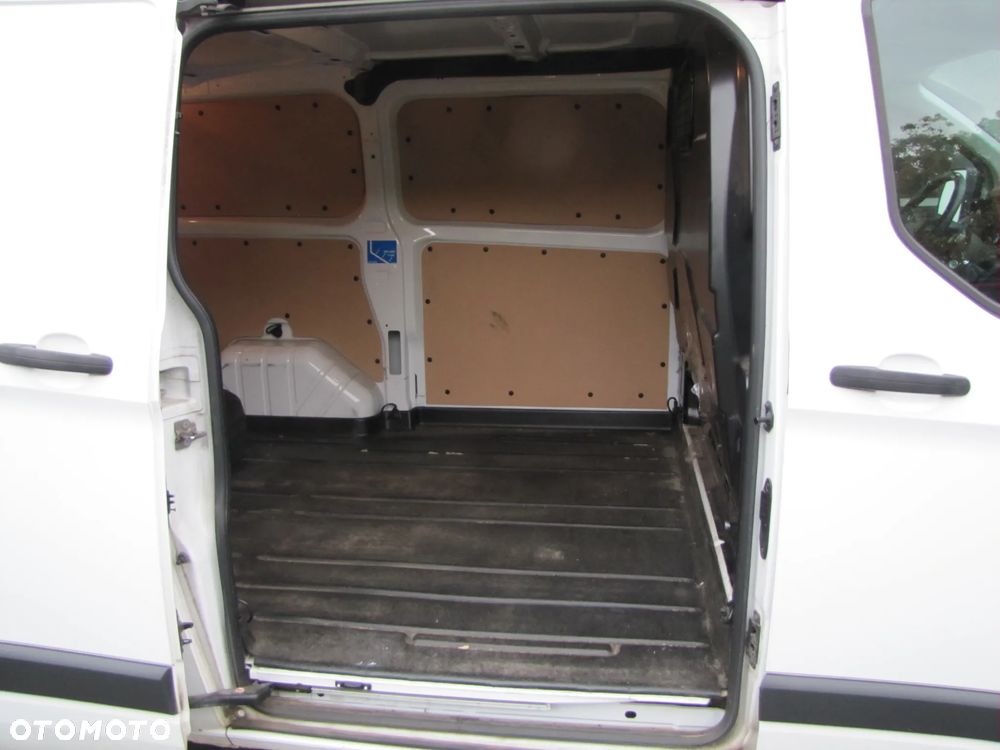Ford transit custon - 13