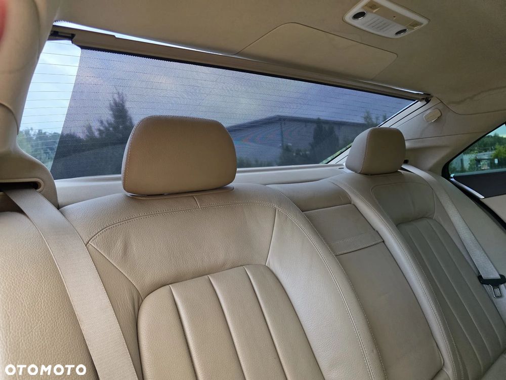 Mercedes-Benz CLS 500 4-Matic BlueEff - 5
