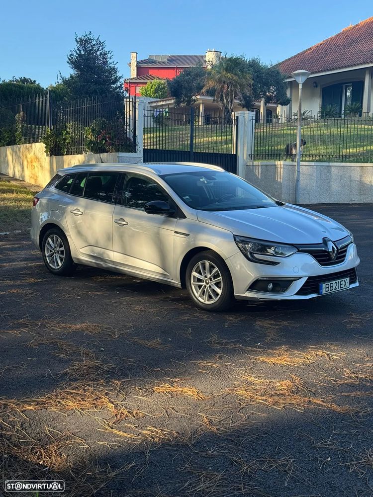 Renault Mégane Sport Tourer 1.5 dCi Limited - 3