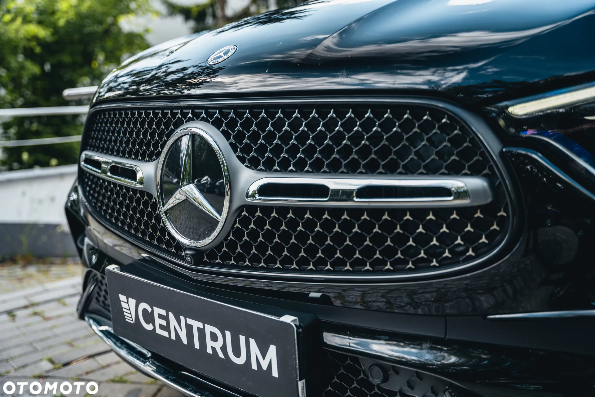 Mercedes-Benz GLC 220 d mHEV 4-Matic AMG Line - 4