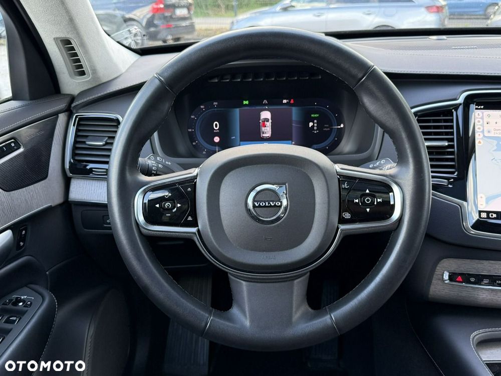 Volvo XC 90 - 31
