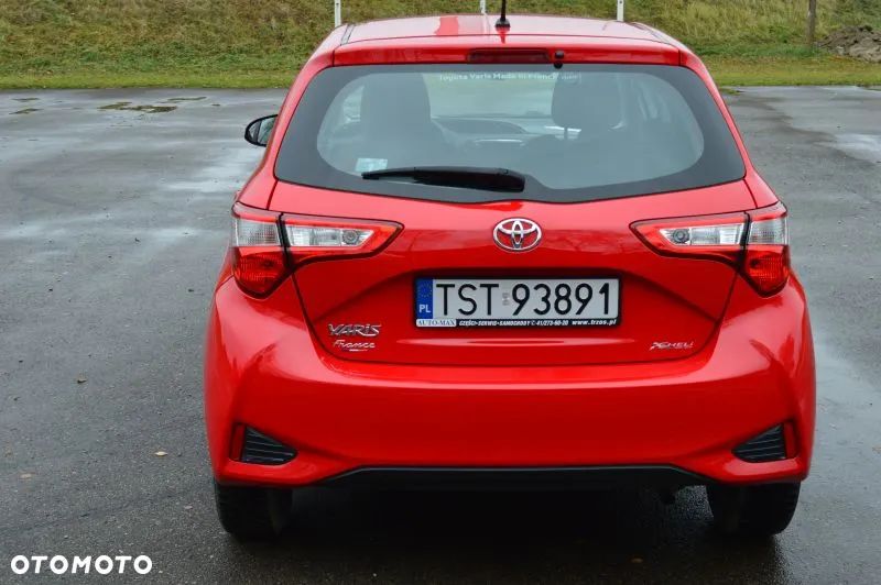 Toyota Yaris 1.0 VVT-i Comfort mit Design-Paket - 5