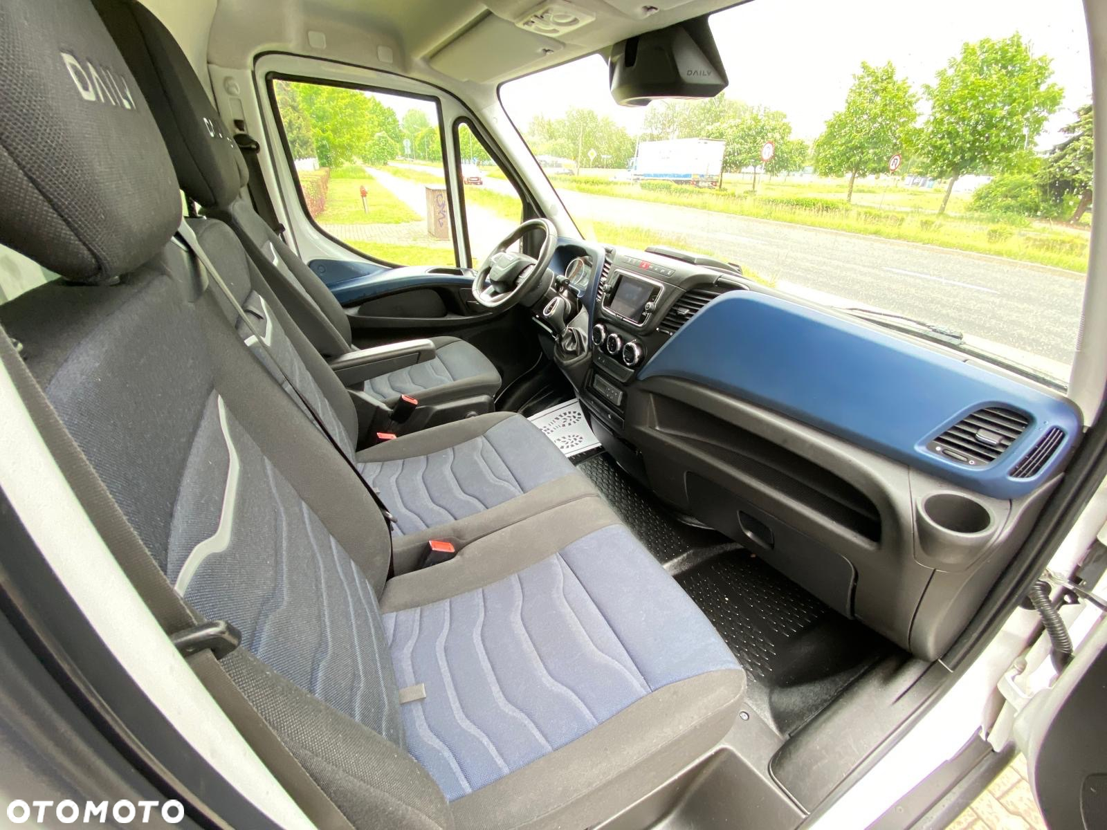 Iveco DAILY 35-160 HI-MATIC KONTENER 8EP CHŁODNIA THERMO KING WINDA ZEPRO - 34