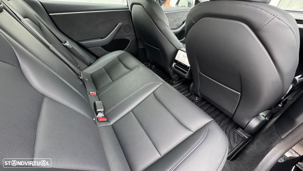 Tesla Model 3 Long Range Tração Integral Premium - 28