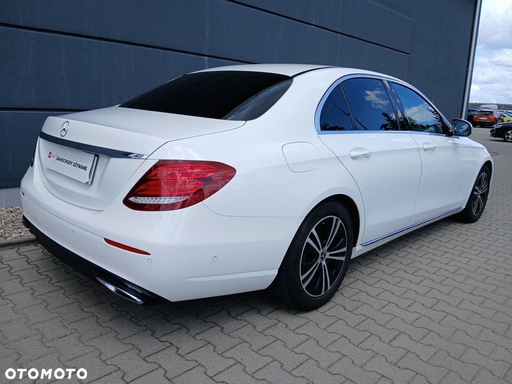 Mercedes-Benz Klasa E 220 d Avantgarde - 7