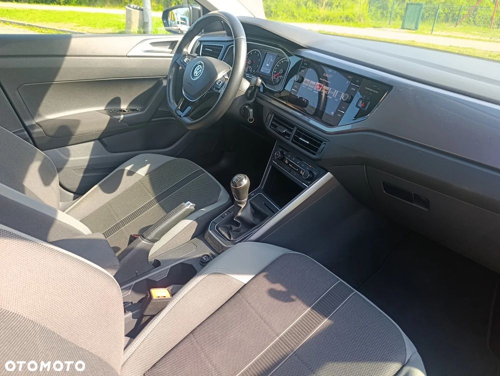 Volkswagen Polo 1.0 TSI OPF Highline - 20