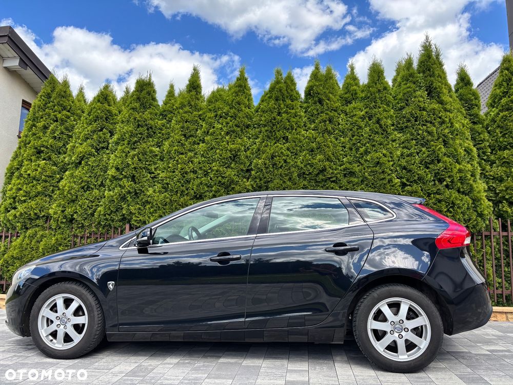 Volvo V40 D2 - 3