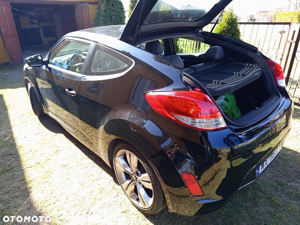 Hyundai Veloster 1.6 DCT Premium - 12