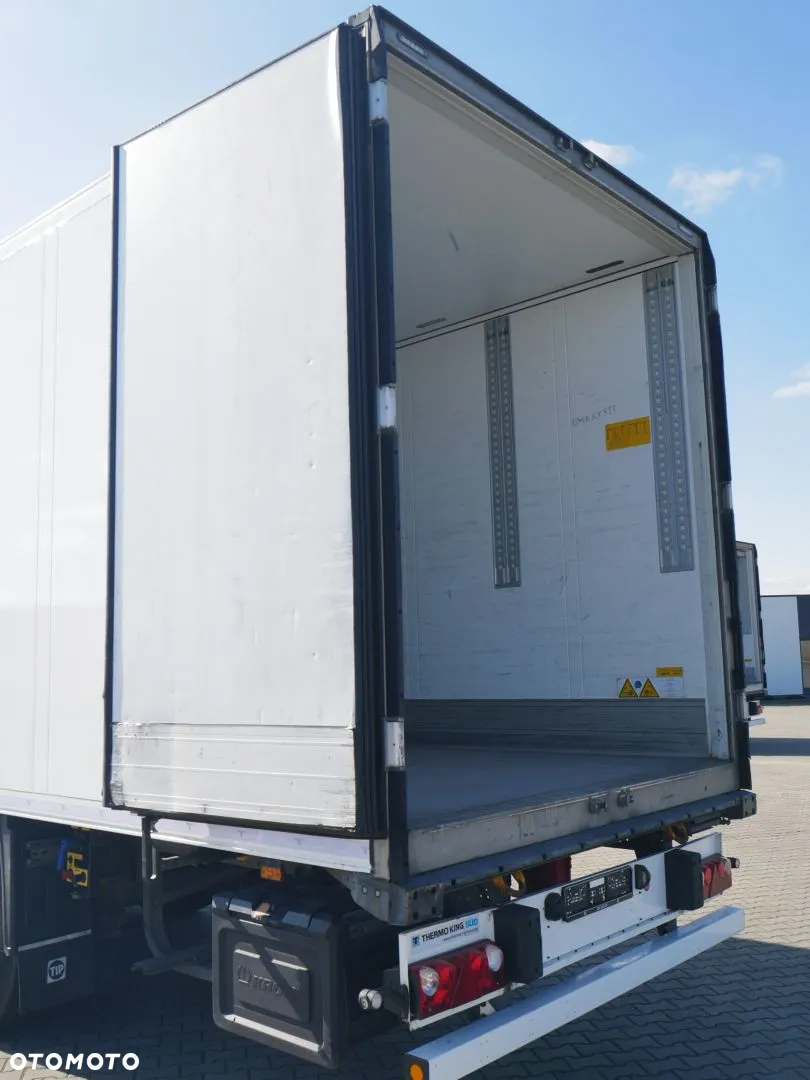 Schmitz Cargobull Chłodnia 60 / Doppelstock / Thermo King 300 / TIP 640629 - 12